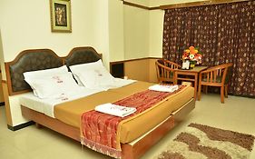 Hotel Aryaas Residence